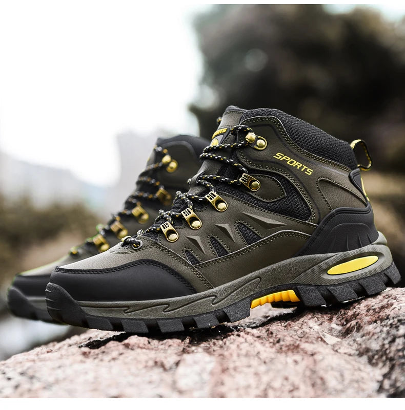 Large Size Outdoor Hiking Boots Men Women Non Slip Lace Up Climbing Winter Black Warm Fur Sneakers Size 42 Trekking Hiking Shoe