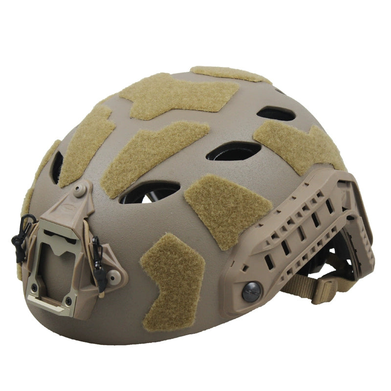 Carbon Fiber Tactical Helmet, Perforated Version, Breathable Field Mountaineering Parachute Riding Helmet, SF, H016