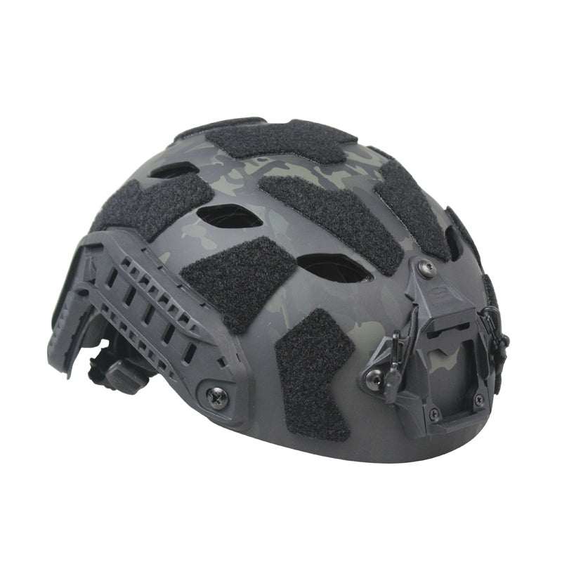 Carbon Fiber Tactical Helmet, Perforated Version, Breathable Field Mountaineering Parachute Riding Helmet, SF, H016