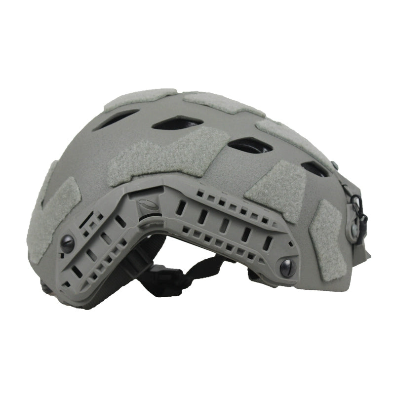 Carbon Fiber Tactical Helmet, Perforated Version, Breathable Field Mountaineering Parachute Riding Helmet, SF, H016