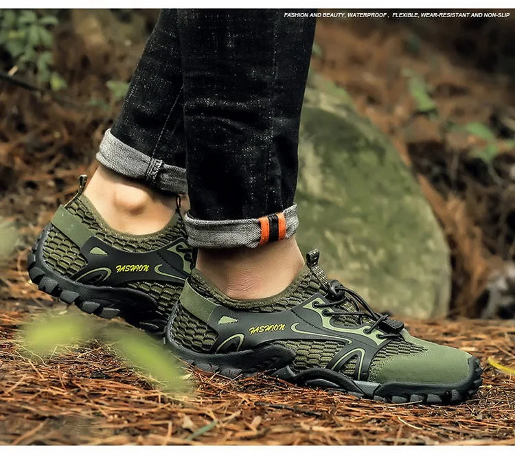 Summer Men's Hiking Shoes Mesh Outdoor Breathable Men's Sports Shoes Climbing Shoes Men's Sports Shoes Quick Dry Water Shoes