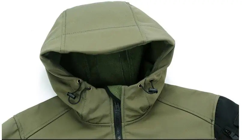 Waterproof Soft Shell Jackets Men Outdoor Shark Skin Multi-pocket Hooded Jacket Autumn Winter Wear-resistant Training Cargo Coat