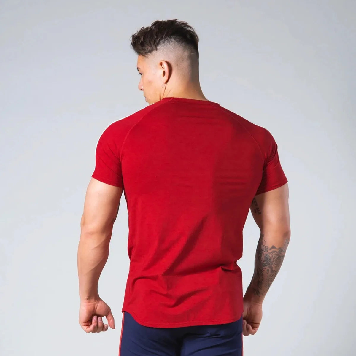 Red Gym Fitness T-shirt Men Running Sport Skinny Shirt Short Sleeve Cotton Tee Tops Summer Male Bodybuilding Training Clothing