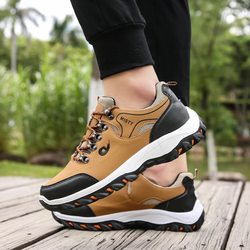 Casuals Men Shoes Summer Breathable Hiking Walking Sneakers Outdoor Ultralight Leather Slip-on Climbing Trekking Sneakers