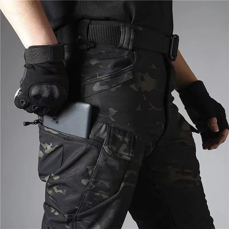 2023 Shark Skin Soft Shell Winter Plush Thickened Mountaineering Tactics Training Windproof IX7 Combat Trousers Jacket Suit