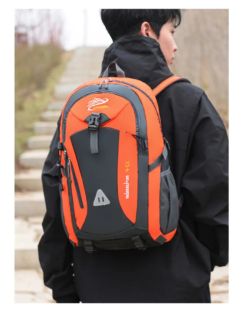 Classic Men Backpack Nylon Waterproof Men Casual Outdoor Travel Backpack Hiking Camping Mountaineering Backpack Sports Bag Women