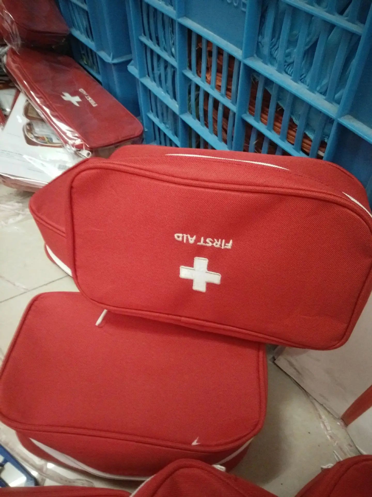 Empty Large First Aid Kits Portable Outdoor Survival Disaster Earthquake Emergency Bags Big Capacity Home/Car Medical Package