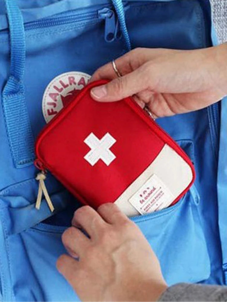 Portable Medicine Bag Cute First Aid Kit Medical Emergency Kits Organizer Outdoor Household Medicine Pill Storage Bag Travel