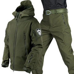 2023 Shark Skin Soft Shell Winter Plush Thickened Mountaineering Tactics Training Windproof IX7 Combat Trousers Jacket Suit