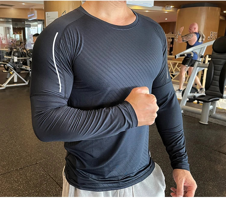 High Quality Running Shirt Tops Clothing Men Gym Sport Tshirt Quick Dry Compression Swearshirt Fitness Breathable Sportswear