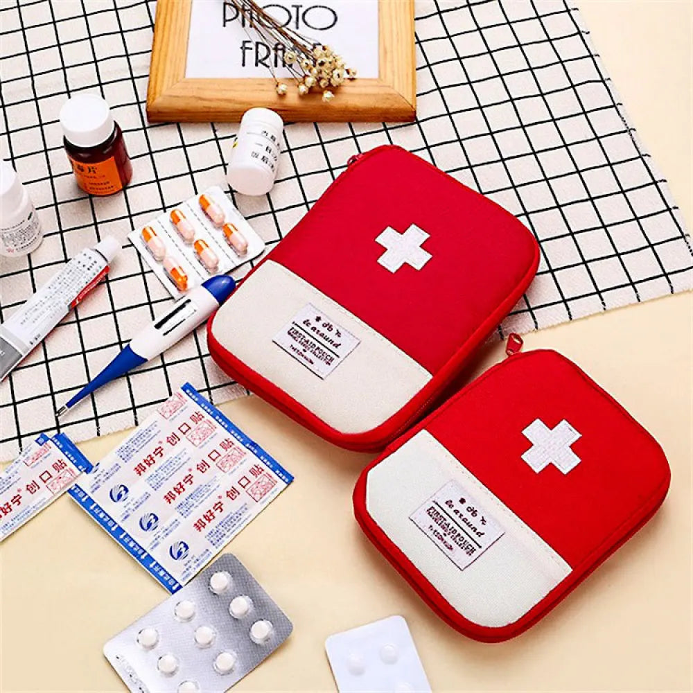 Portable Medicine Bag Cute First Aid Kit Medical Emergency Kits Organizer Outdoor Household Medicine Pill Storage Bag Travel