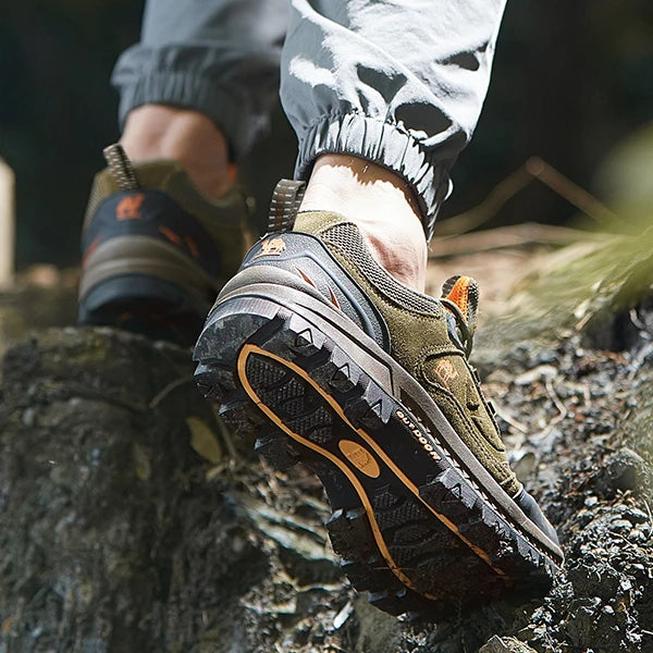 GOLDEN CAMEL Hiking Shoes Outdoor Male Sneakers Waterproof Tactical Trekking Shoes for Men Autumn New Climbing Camping Non-slip