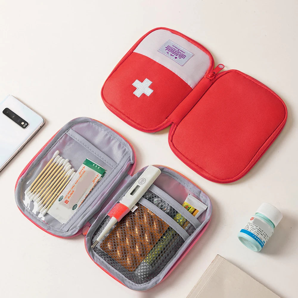 Portable Medicine Bag Cute First Aid Kit Medical Emergency Kits Organizer Outdoor Household Medicine Pill Storage Bag Travel