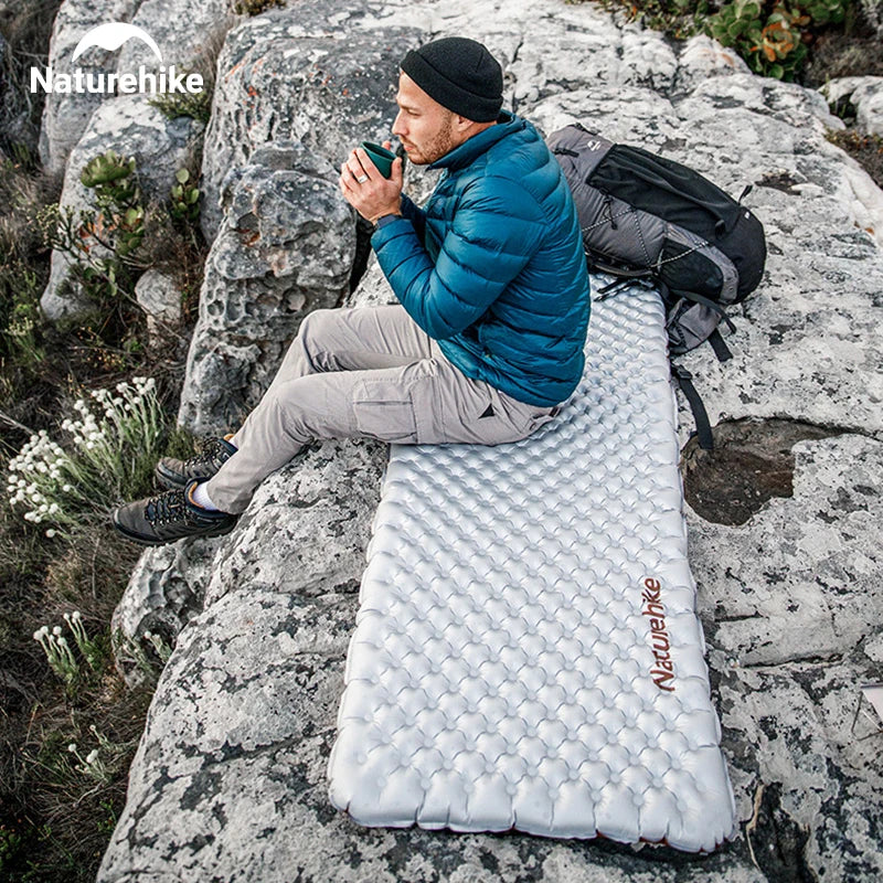 Naturehike Inflatable Mat 3.2/5.8/8.8 R Value Outdoor Ultralight Sleeping Pad Camping Portable Tent Single Moisture-proof Mats