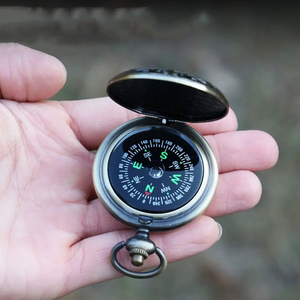 Retro Outdoor Hiking Navigation Compass Vintage Bronze Pocket Compass Kid Gift Retro Pocket Watch Compass Outdoor Tool