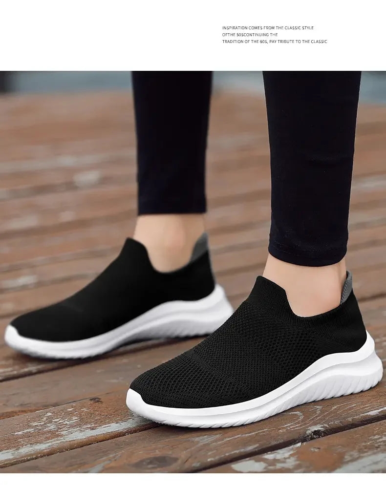 Men Shoes Summer 2023 Casual Shoes Outdoor Light Hiking Sports Mesh Lovers Running Shoes Fashion Breathable Vulcanized Shoes