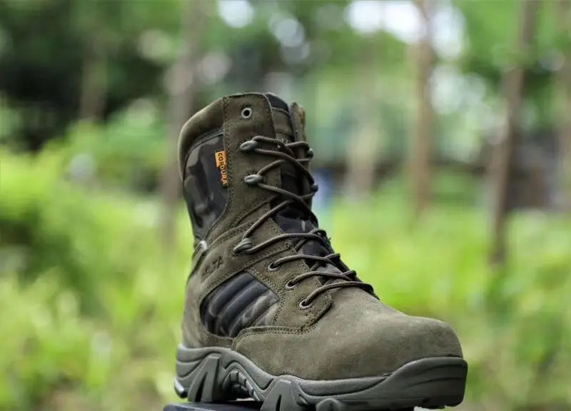 Climbing Outdoor Mens Work Safety Boots Camouflage Desert Boots Combat Training Shoes Outdoor Hiking Boots