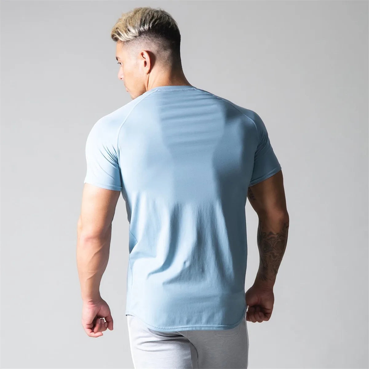 Red Gym Fitness T-shirt Men Running Sport Skinny Shirt Short Sleeve Cotton Tee Tops Summer Male Bodybuilding Training Clothing