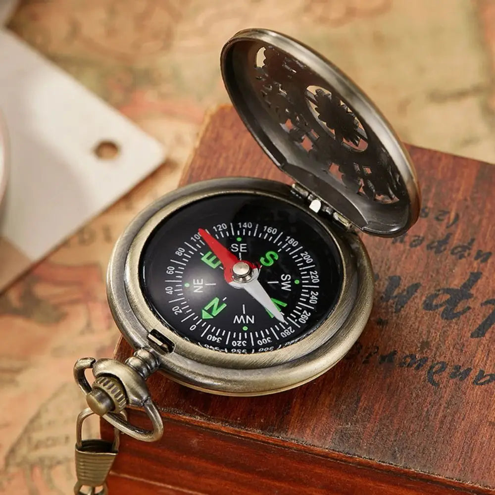 Retro Outdoor Hiking Navigation Compass Vintage Bronze Pocket Compass Kid Gift Retro Pocket Watch Compass Outdoor Tool