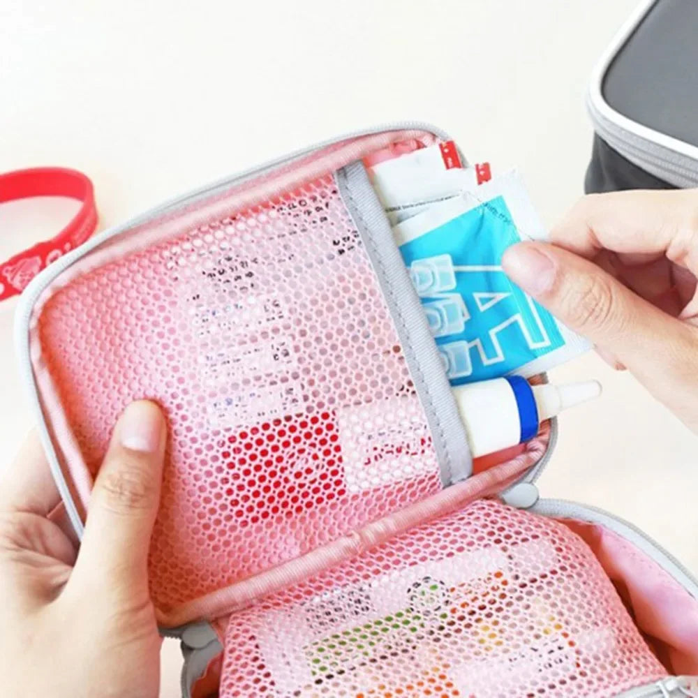 Mini Household First Aid Kit Bag Travel Portable Medicine Package Emergency Kit Bags Medicine Storage Bag Small Organizer