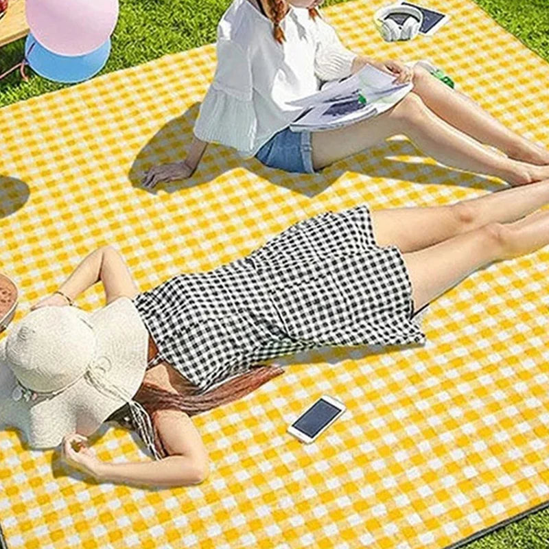 1PC Foldable Picnic Mat Portable Sand Beach Mats Non-woven Fabric Thicken Tent Camping Blanket Pad Moisture-proof Outdoor Picnic