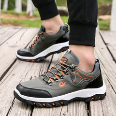 Casuals Men Shoes Summer Breathable Hiking Walking Sneakers Outdoor Ultralight Leather Slip-on Climbing Trekking Sneakers