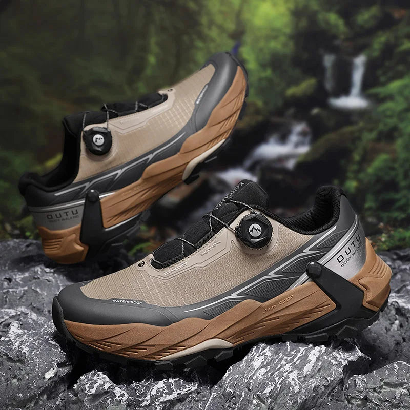 New Hiking Shoes for Men Mountain Mens Sneakers Waterproof Camping Trekking Boots Climbing Sport Anti slip Man Tactical Shoes