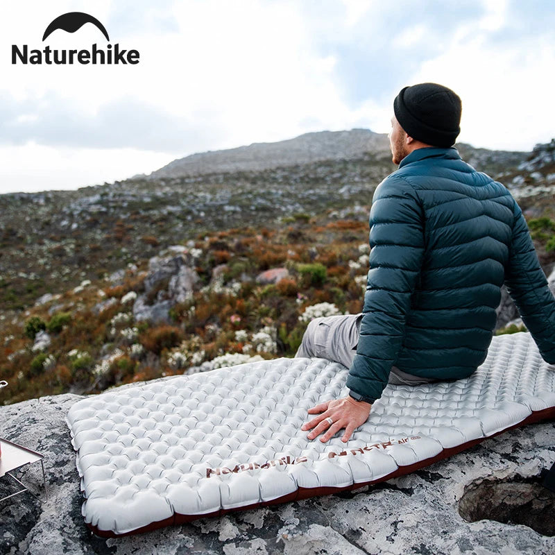 Naturehike Camping Inflatable Mattress 5.8 High R Value Ultralight Moisture-proof Mat Outdoor Hiking Travel Beach Sleeping Pad