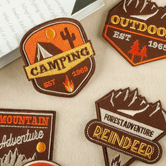 Outdoor Camping Mountaineering Emblem Clothing Accessories Badge Sticker Embroidered Embroidery Sticker Iron-on Patches